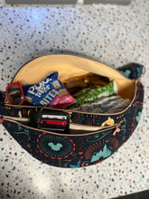 Load image into Gallery viewer, Large Fanny pack