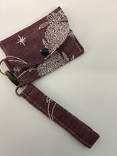 Load image into Gallery viewer, 3 slot card wallet with keychain
